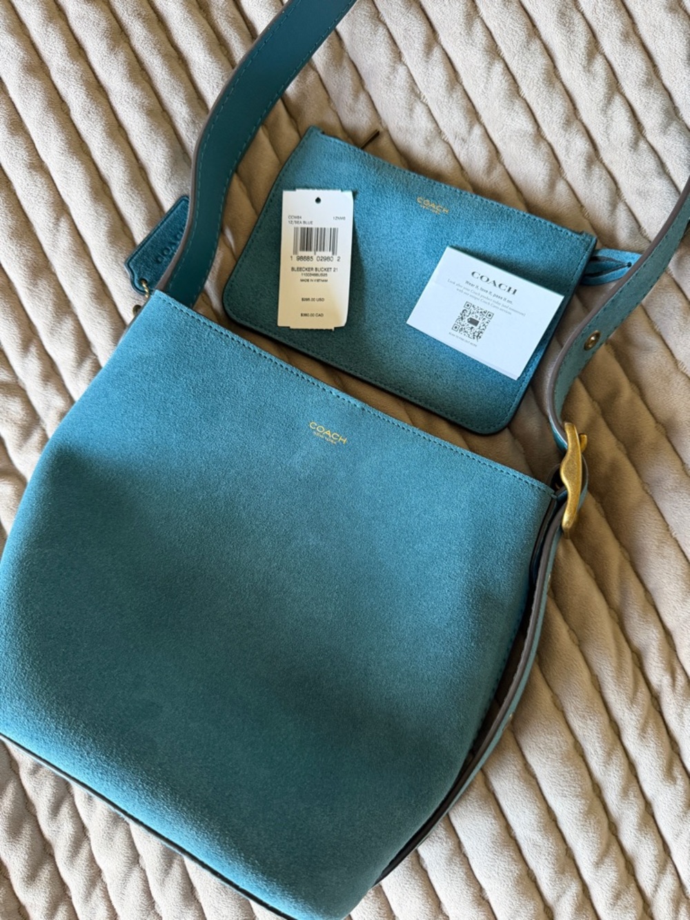 NWT Coach Teal Suede Crossbody Bag with Wristlet